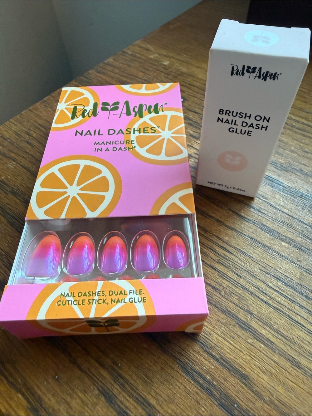 Sizzle & Swirl, Sage NIB plus glue